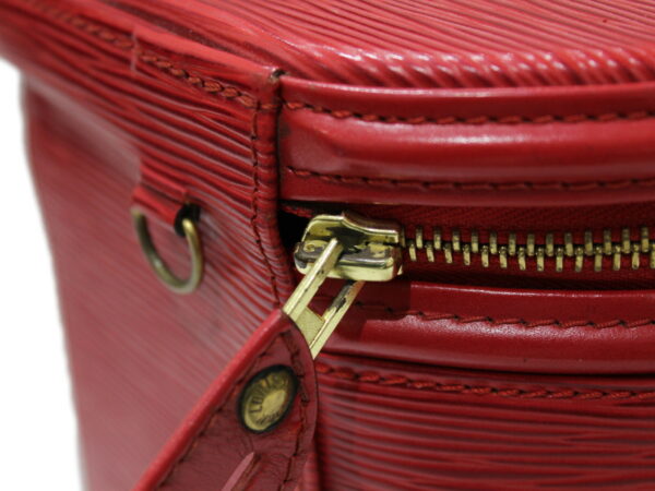 imgrc0079591614 Louis Vuitton Cannes Epi Handbag Red