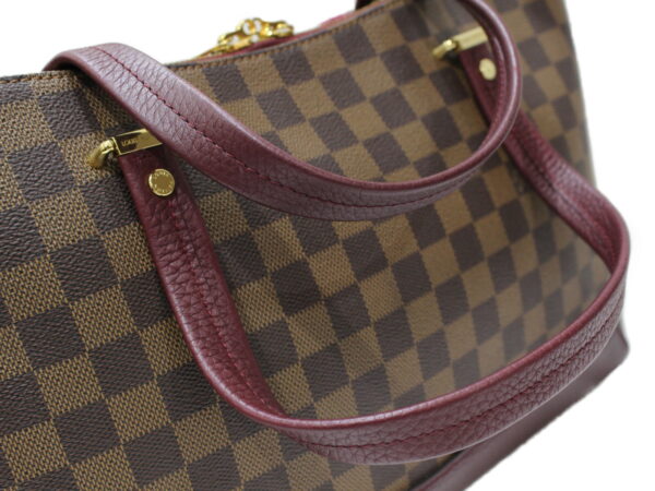 imgrc0079648830 Louis Vuitton Hyde Park Damier Handbag Fuchsia