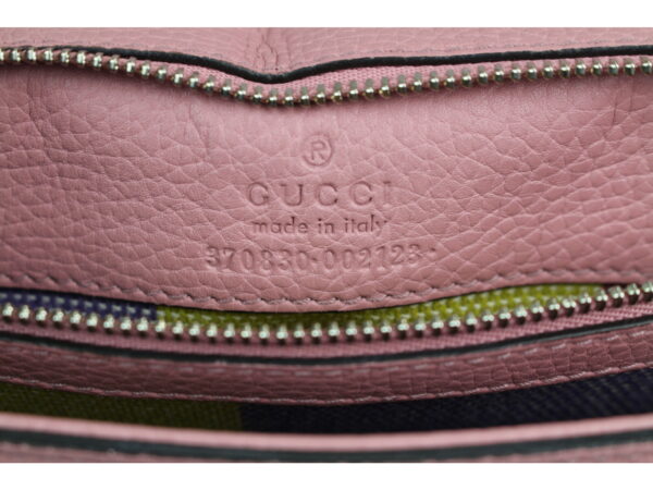 imgrc0079705420 Gucci Bamboo Leather Shoulder Bag Pink