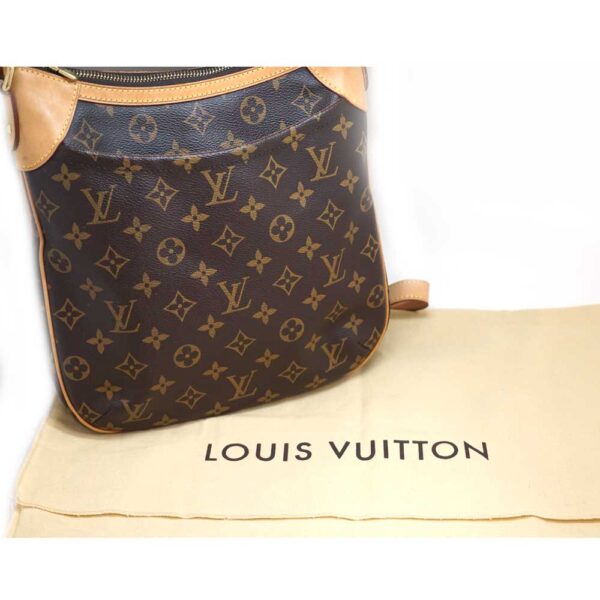 imgrc0079770351 Louis Vuitton Odeon PM Monogram Canvas Shoulder Bag Brown