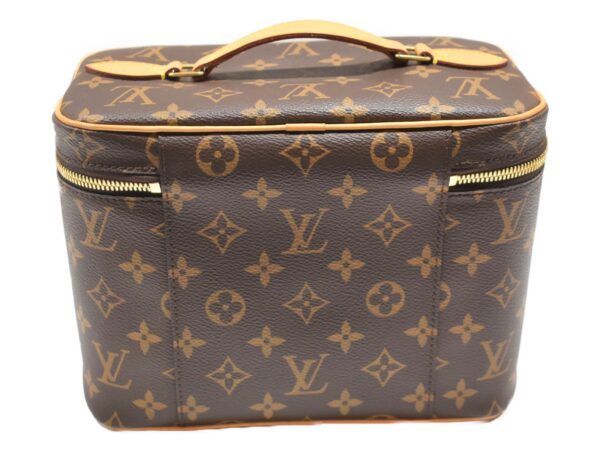 imgrc0079803794 Louis Vuitton Nice BB Monogram Canvas Pouch Beige