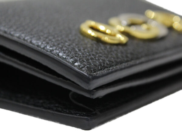 imgrc0079832582 Gucci Grain Leather Folding Wallet Black