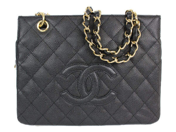 imgrc0079868526 Chanel Matelasse Chain Shoulder Bag Black