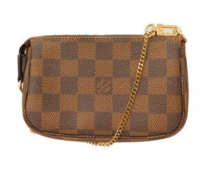 imgrc0079947630 Louis Vuitton Monogram M51847 Bag Clutch Bag