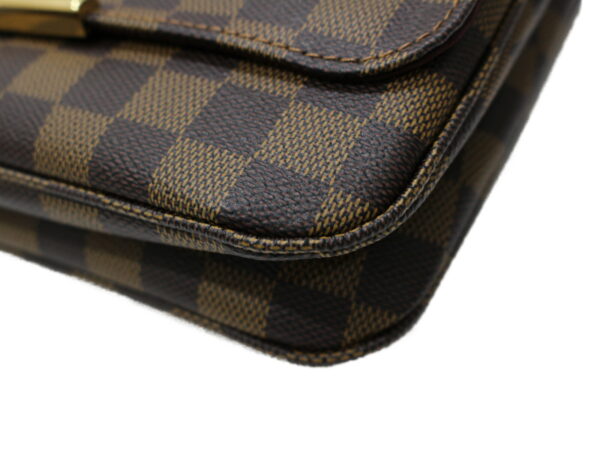 imgrc0080066945 Louis Vuitton Hoxton GM Damier Shoulder Bag