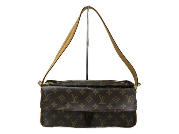 imgrc0080066988 Louis Vuitton Viva Cite MM Monogram Shoulder Bag