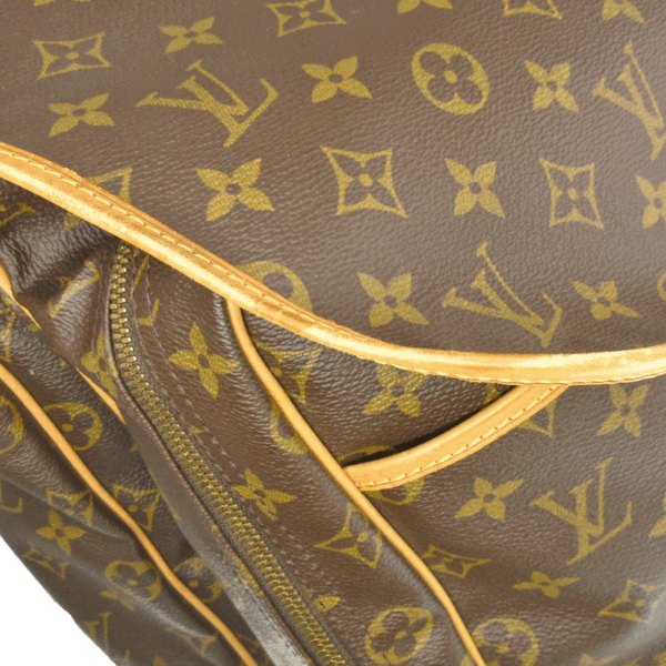 imgrc0080074162 Louis Vuitton Sac Chasse Travel Bag Monogram Canvas Brown