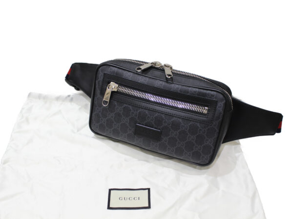 imgrc0080216096 Gucci GG Supreme Canvas Leather Body Bag Black