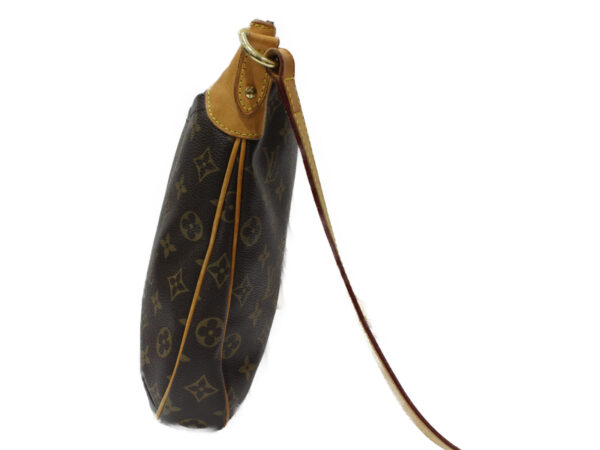 imgrc0080284729 Louis Vuitton Odeon PM Monogram Shoulder Bag