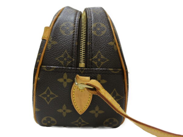 imgrc0080316324 Louis Vuitton Blois Monogram Shoulder Bag