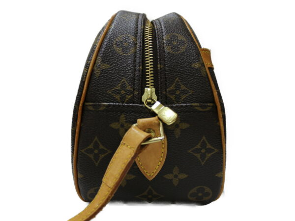 imgrc0080316325 Louis Vuitton Blois Monogram Shoulder Bag