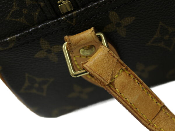 imgrc0080316346 Louis Vuitton Blois Monogram Shoulder Bag