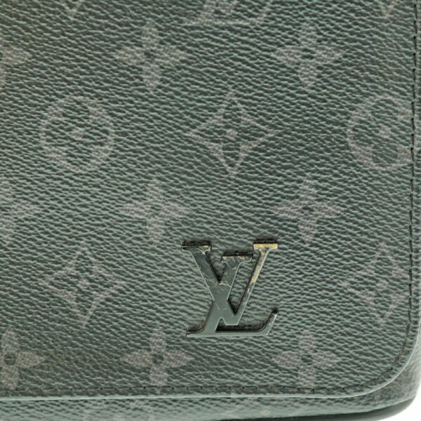 imgrc0080327521 Louis Vuitton District PM Shoulder Bag Monogram Eclipse Black Gray