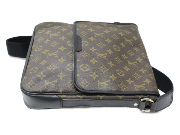 imgrc0080341600 Louis Vuitton Bus MM Monogram Macassar Crossbody Bag