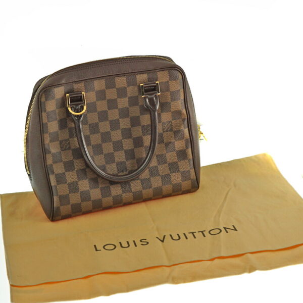 imgrc0080347986 Louis Vuitton Brera Handbag Damier Canvas Brown