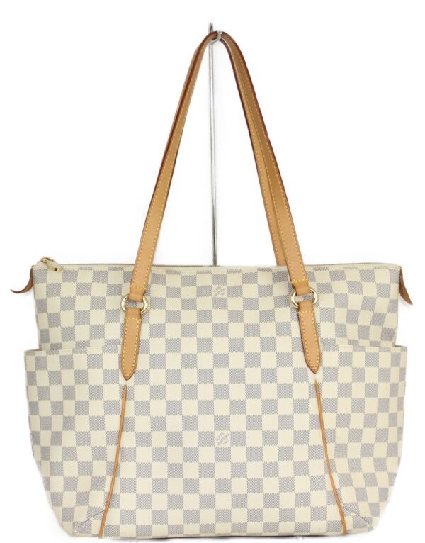 imgrc0080391582 Louis Vuitton Totally MM Damier Azur Tote Bag White