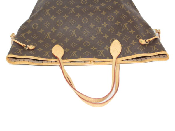 imgrc0080437619 Louis Vuitton Neverfull MM Monogram Tote Bag Brown