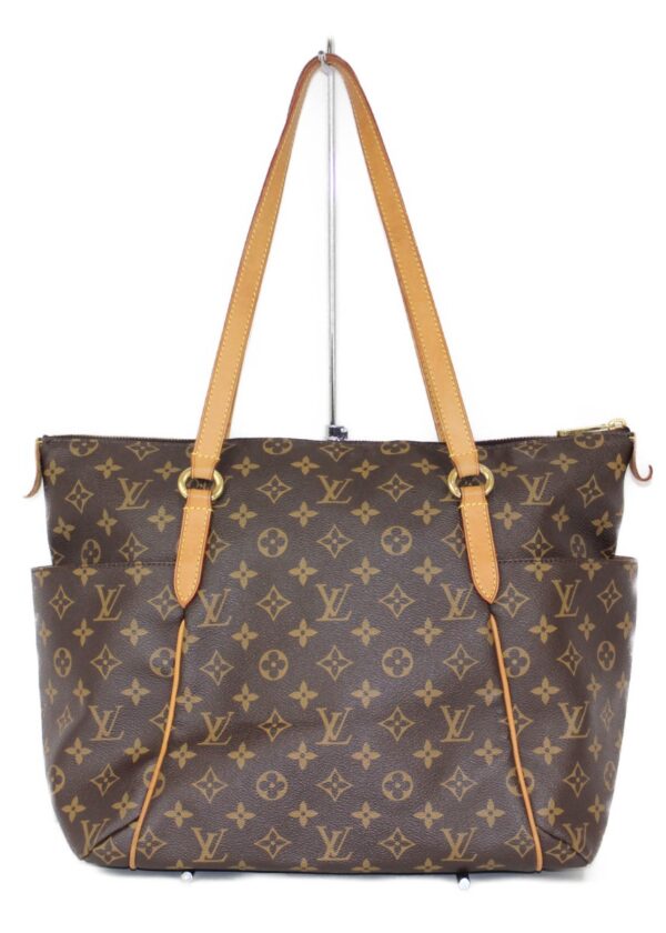 imgrc0080437723 Louis Vuitton Totally MM Monogram Tote Bag Brown