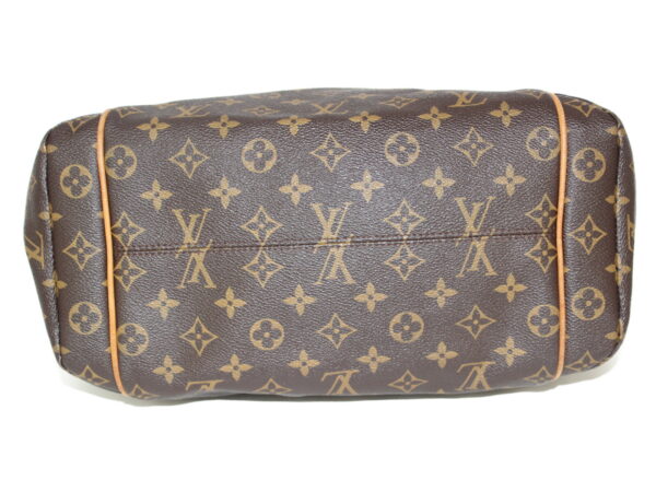 imgrc0080437727 Louis Vuitton Totally MM Monogram Tote Bag Brown