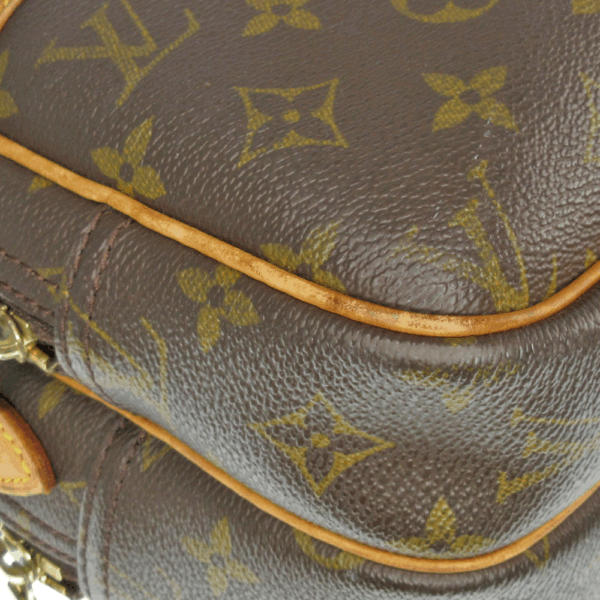 imgrc0080545590 Louis Vuitton Reporter PM Shoulder Bag Monogram Canvas Brown