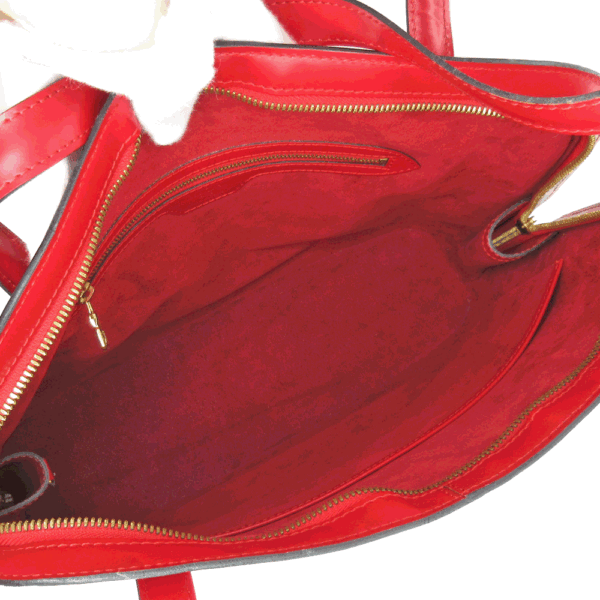 imgrc0080547728 Louis Vuitton Rusac Shoulder Bag Epi Leather Red