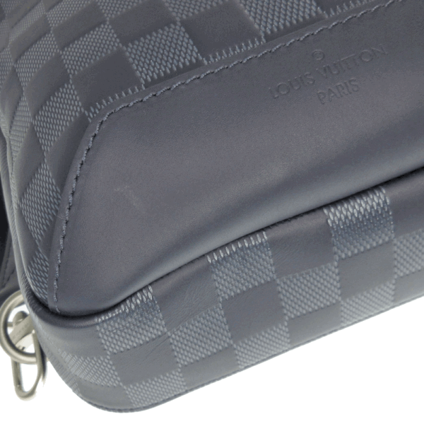 imgrc0080566316 Louis Vuitton Avenue Sling Bag Damier Infini Leather Gray