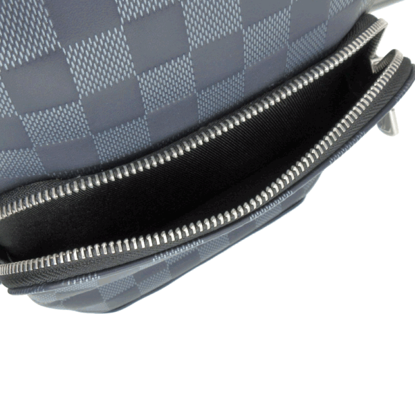 imgrc0080566320 Louis Vuitton Avenue Sling Bag Damier Infini Leather Gray