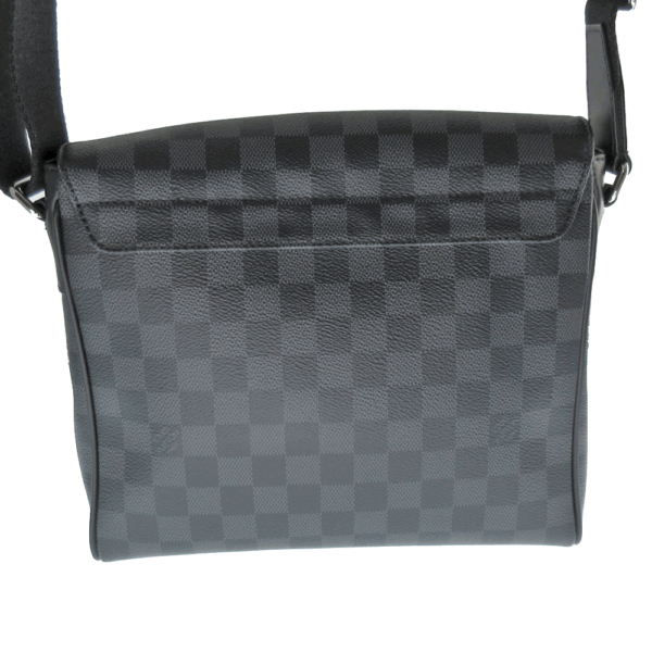 imgrc0080595497 Louis Vuitton District PM Messenger Bag Damier Graphite Gray