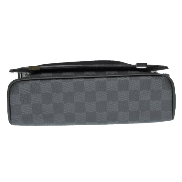 imgrc0080595499 Louis Vuitton District PM Messenger Bag Damier Graphite Gray