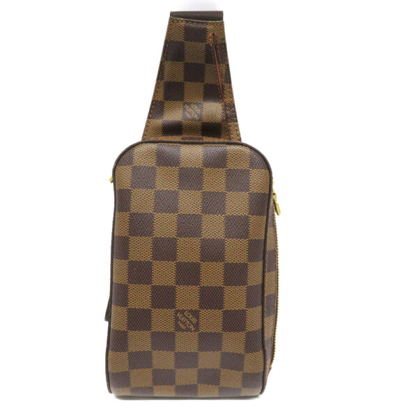 imgrc0080596213 Louis Vuitton Jeronimos Body Bag Damier Canvas Brown