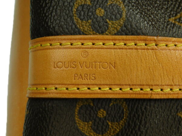 imgrc0080638695 Louis Vuitton Petit Noe Monogram Shoulder Bag