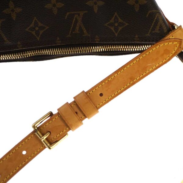 imgrc0081348323 Louis Vuitton Amfer Three Vanity Monogram Shoulder Bag Brown