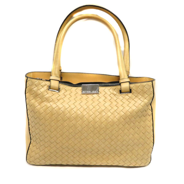 imgrc0081348363 Bottega Veneta Tote Bag Intrecciato Leather Cream Beige Yellow