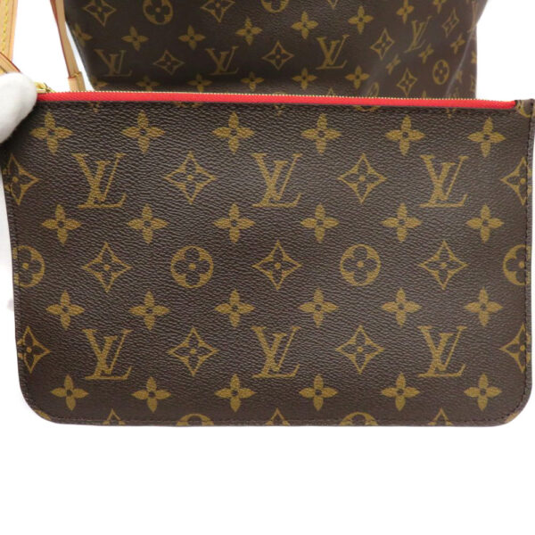 imgrc0081398894 Louis Vuitton Neverfull MM Tote Bag Monogram Canvas Brown