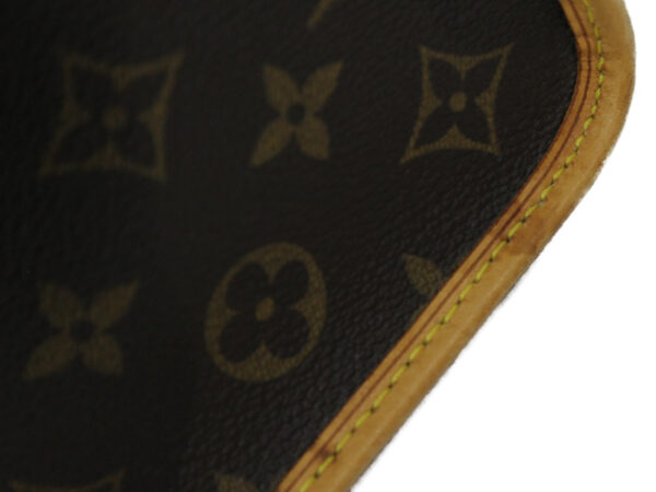 imgrc0081472754 Louis Vuitton Popincourt Haut Monogram Tote Bag