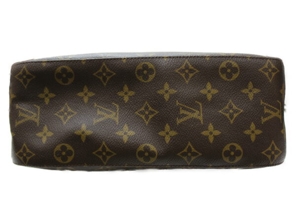 imgrc0081659524 Louis Vuitton Looping GM Monogram Shoulder Bag