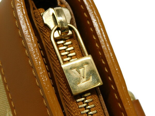 imgrc0081664078 Louis Vuitton Lucille PM Monogram Handbag