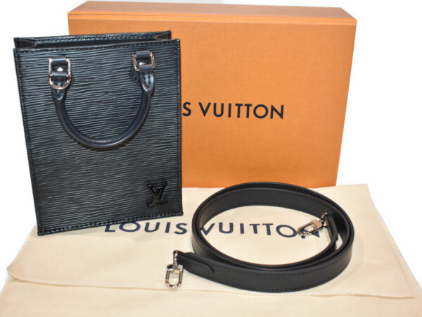 imgrc0081670306 Louis Vuitton Petite Sac Plat Handbag Epi Black