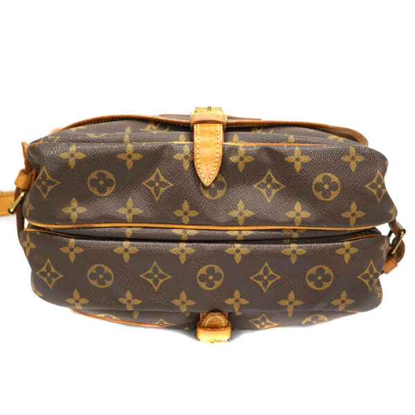 imgrc0081670318 Louis Vuitton Saumur 30 Monogram Canvas Crossbody Bag Brown