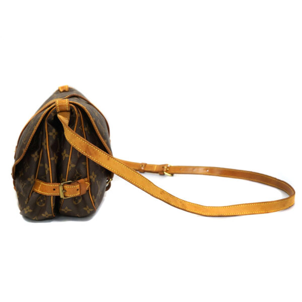 imgrc0081670330 Louis Vuitton Saumur 30 Monogram Canvas Crossbody Bag Brown