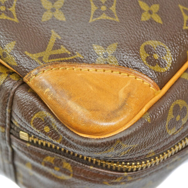 imgrc0081685312 Louis Vuitton Sirius 50 Monogram Canvas Travel Bag Brown