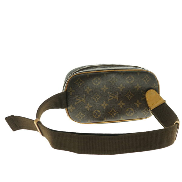 imgrc0081726762 Louis Vuitton Pochette Ganju Body Bag Monogram Canvas Brown