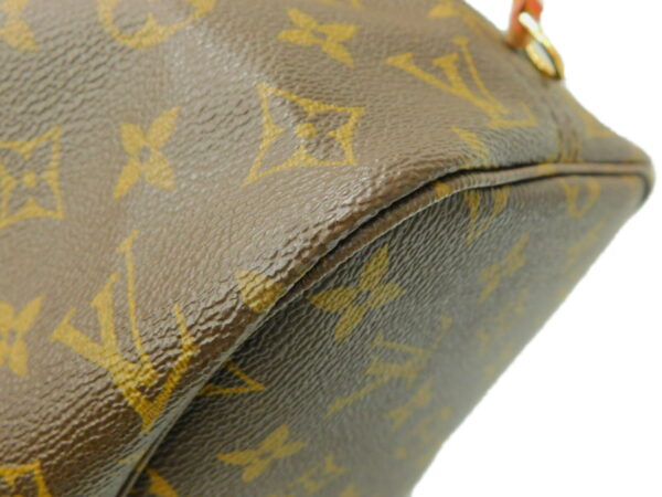 imgrc0081932776 Louis Vuitton Neverfull MM Monogram Handbag