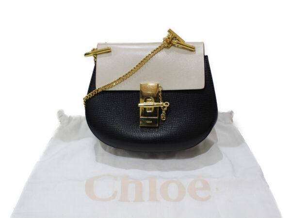 imgrc0081941844 Chloe Drew Chain Pochette Bag Leather White Black