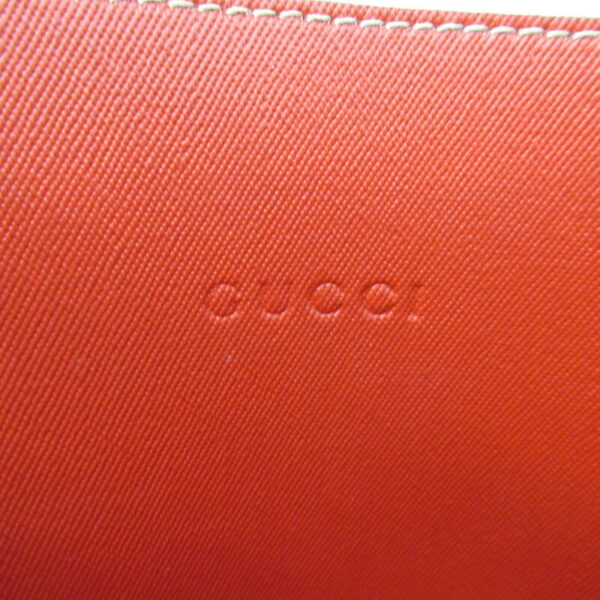 imgrc0082204890 Gucci Reversible GG Supreme Shoulder Bag BeigeRed