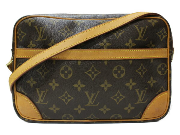 imgrc0082330417 Louis Vuitton Trocadero 27 Monogram Shoulder Bag