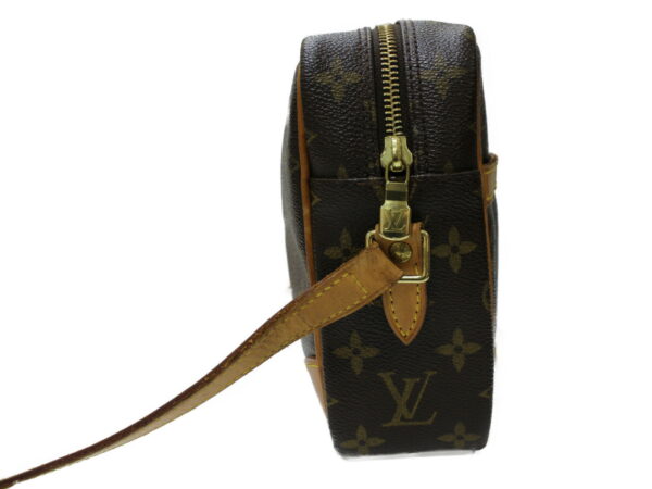 imgrc0082330419 Louis Vuitton Trocadero 27 Monogram Shoulder Bag