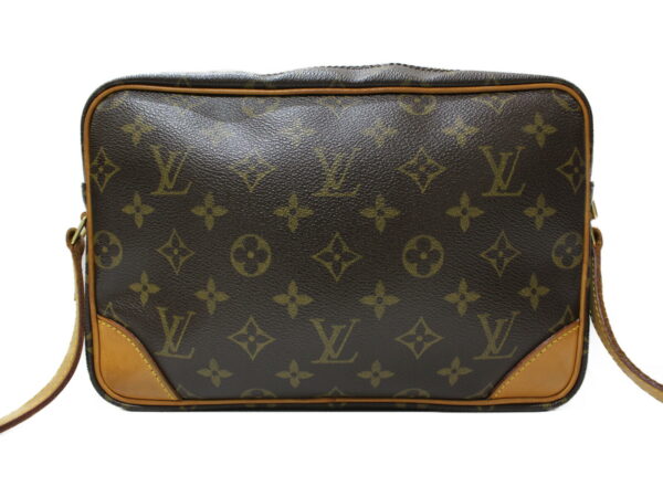 imgrc0082330420 Louis Vuitton Trocadero 27 Monogram Shoulder Bag