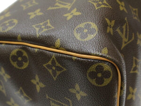 imgrc0082342494 Louis Vuitton Speedy 35 Monogram Handbag