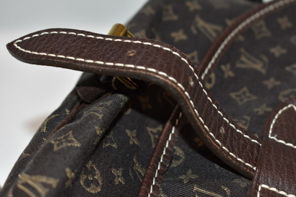 imgrc0082512294 Louis Vuitton Saumur 30 Shoulder Bag Monogram Mini Run Canvas